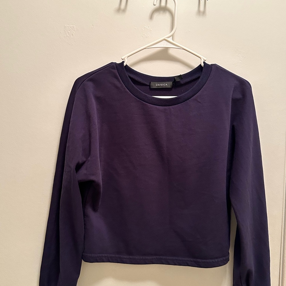 Navy Women's sweater Crop Top